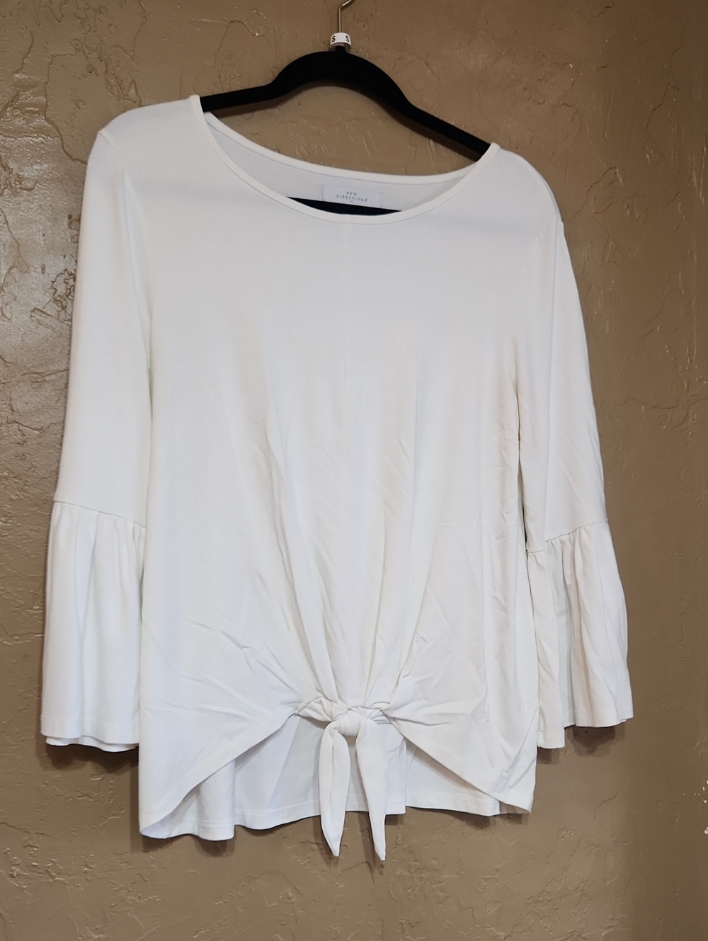New Directions White Tie-Front Bell Sleeve Tee Size Med